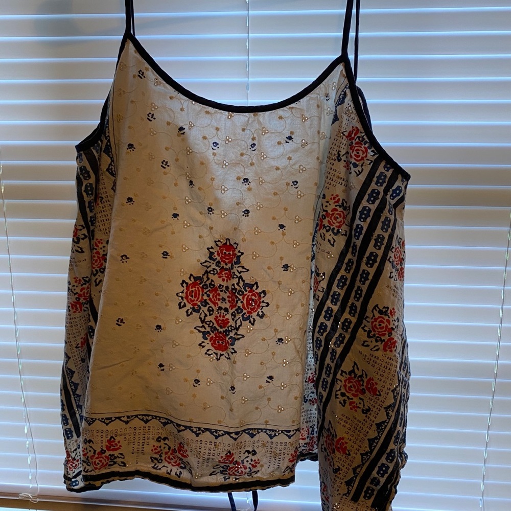 Eyelet floral tank